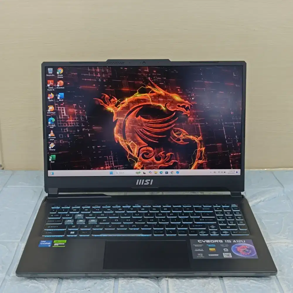 MSI CYBORG 15 A12U INTEL CORE I5-12450H RAM 16 GB SSD 512 GB RTX 2050
