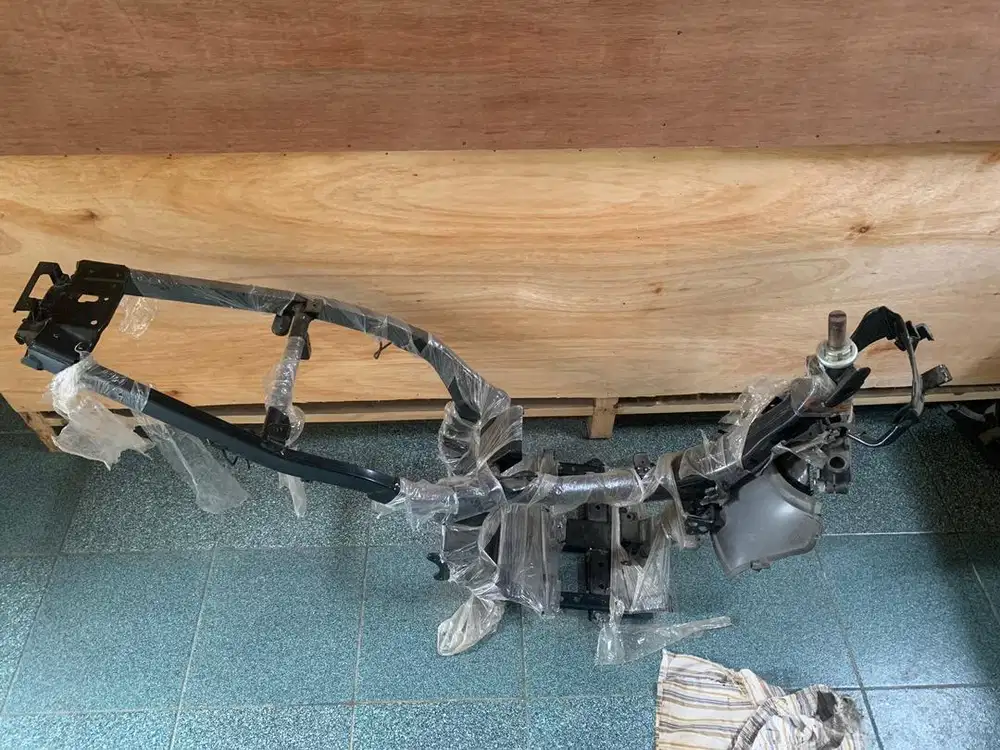 Chassis, Engine Mount, Tanki Bensin, Rangka Motor Nouvo