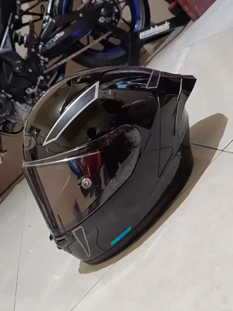 Helm NJS ZX1R Black glosy