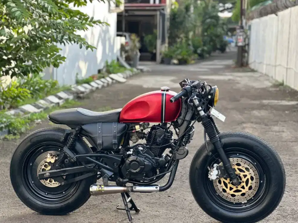 Pulsar custom caferacer pajak hidup panjang