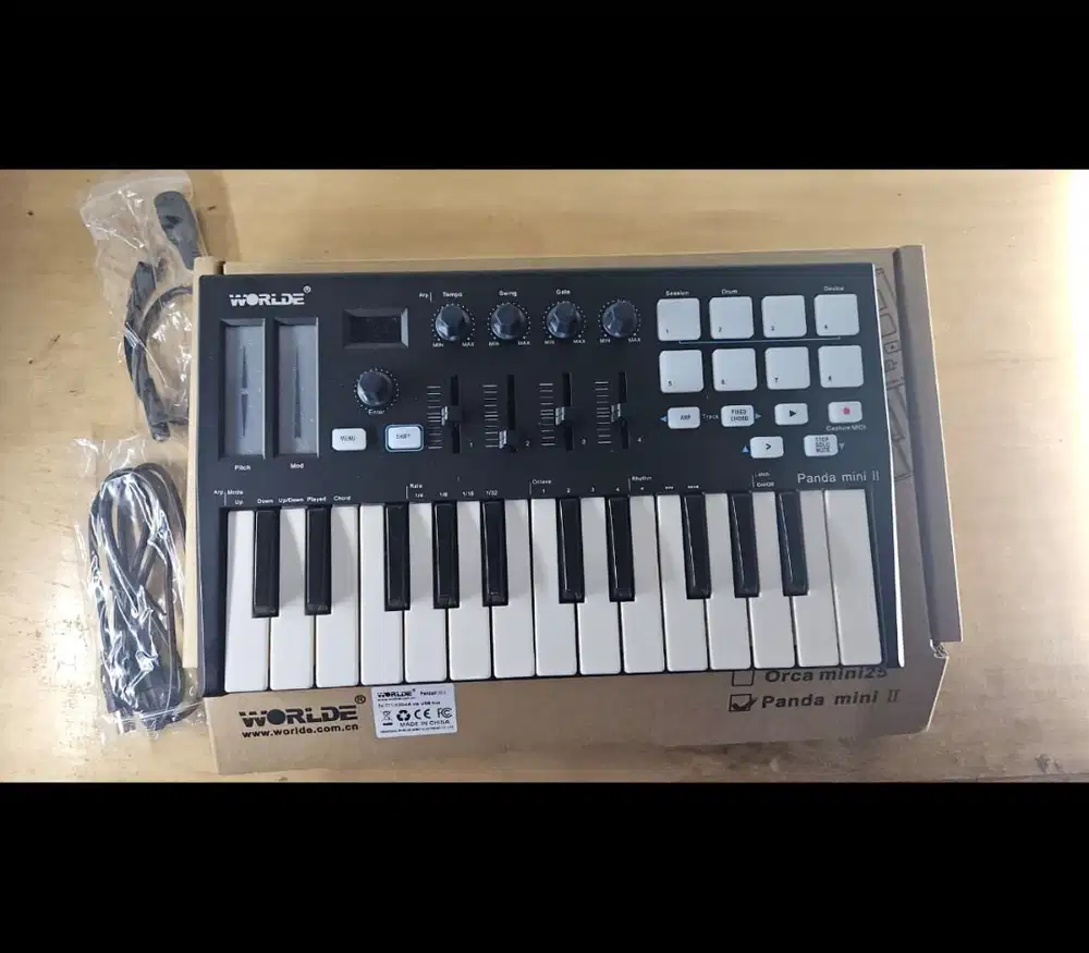 Keyboard Midi Controller WORLDE PANDA MINI Mk2 Like New