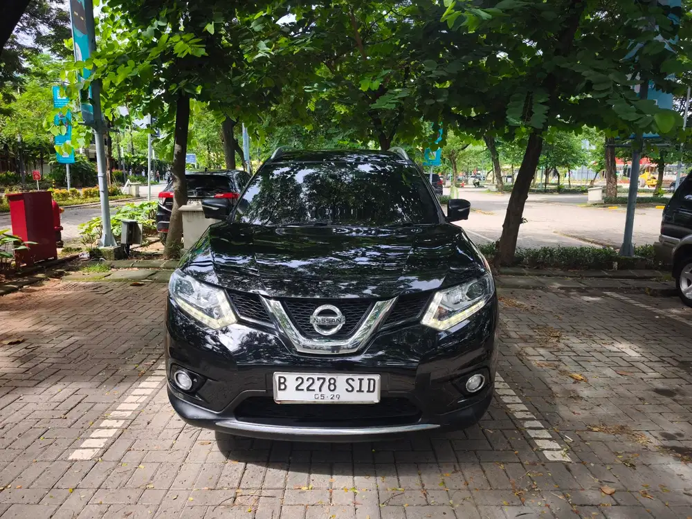 Xtrail 2019 2.5 Metik Hitam Mulus