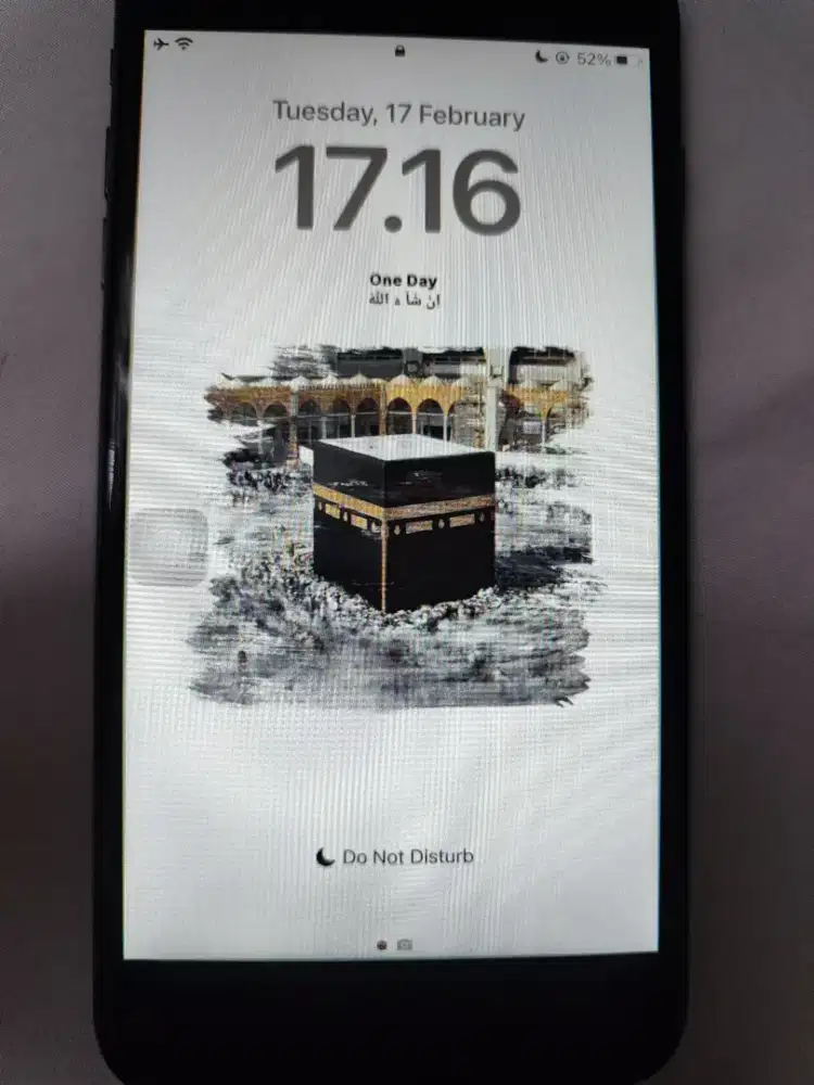 Iphone 8 plus inter bekas