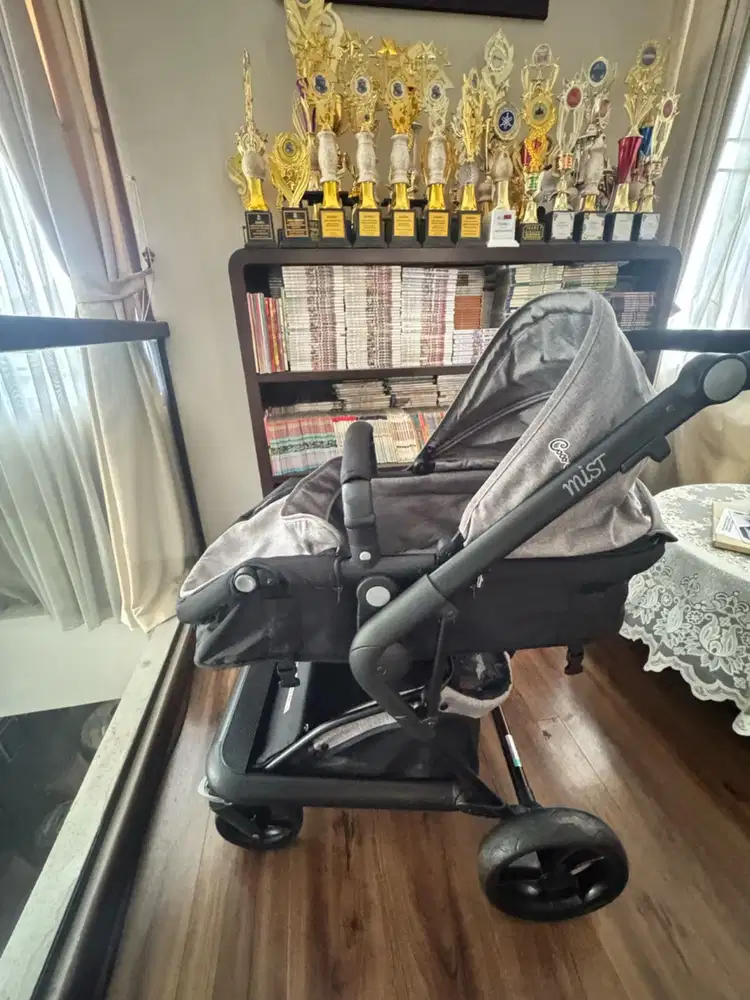 Stroller Cocolatte Mist (Preloved)