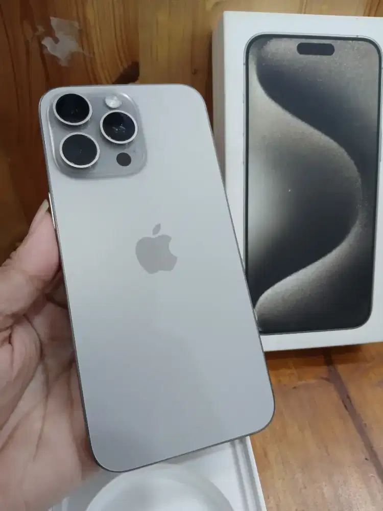 IPhone 15 pro max 256Gb IBox