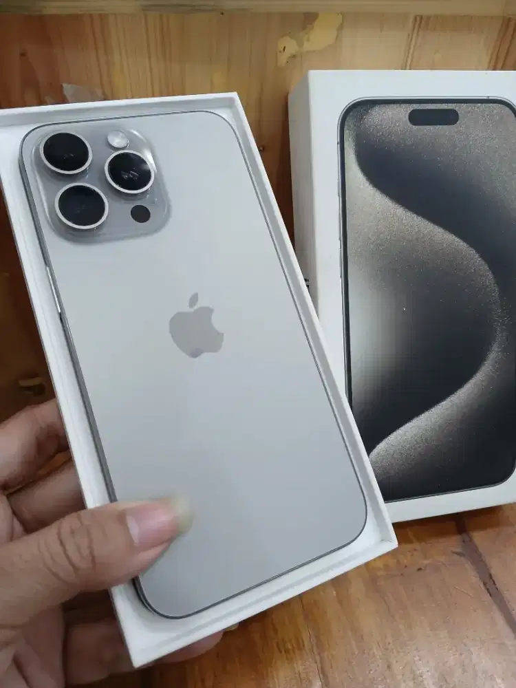IPhone 15 pro max 256Gb IBox