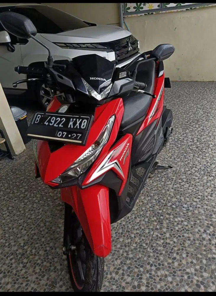 Jual Motor Vario Techno Merah Tahun 2016