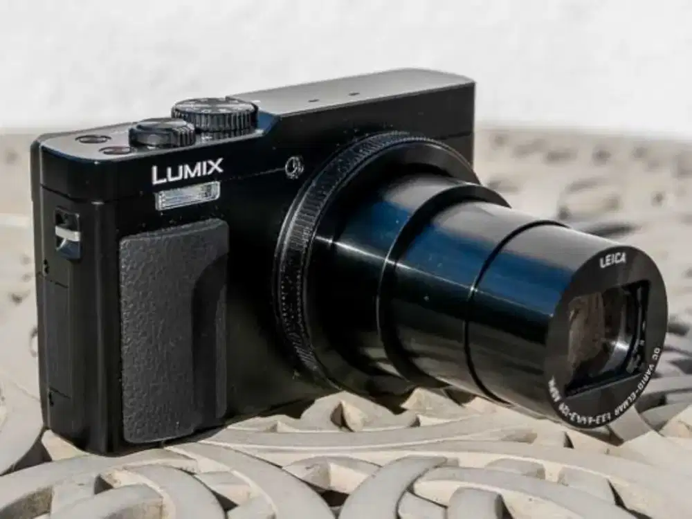Panasonic Lumix tz99