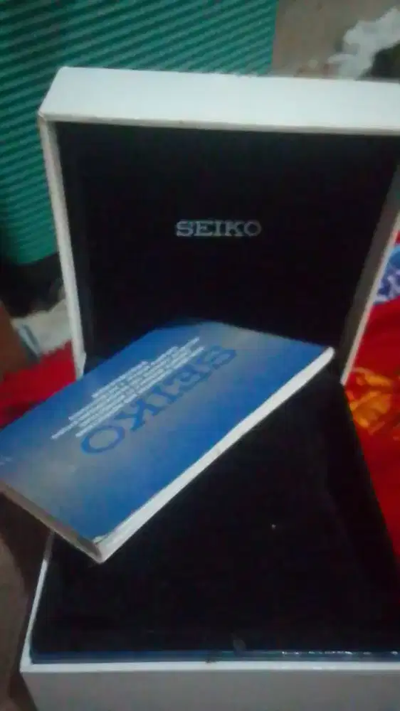 Di jual semuaacam buku,kartu,kotak,dll semua baru dan murah wa,hp