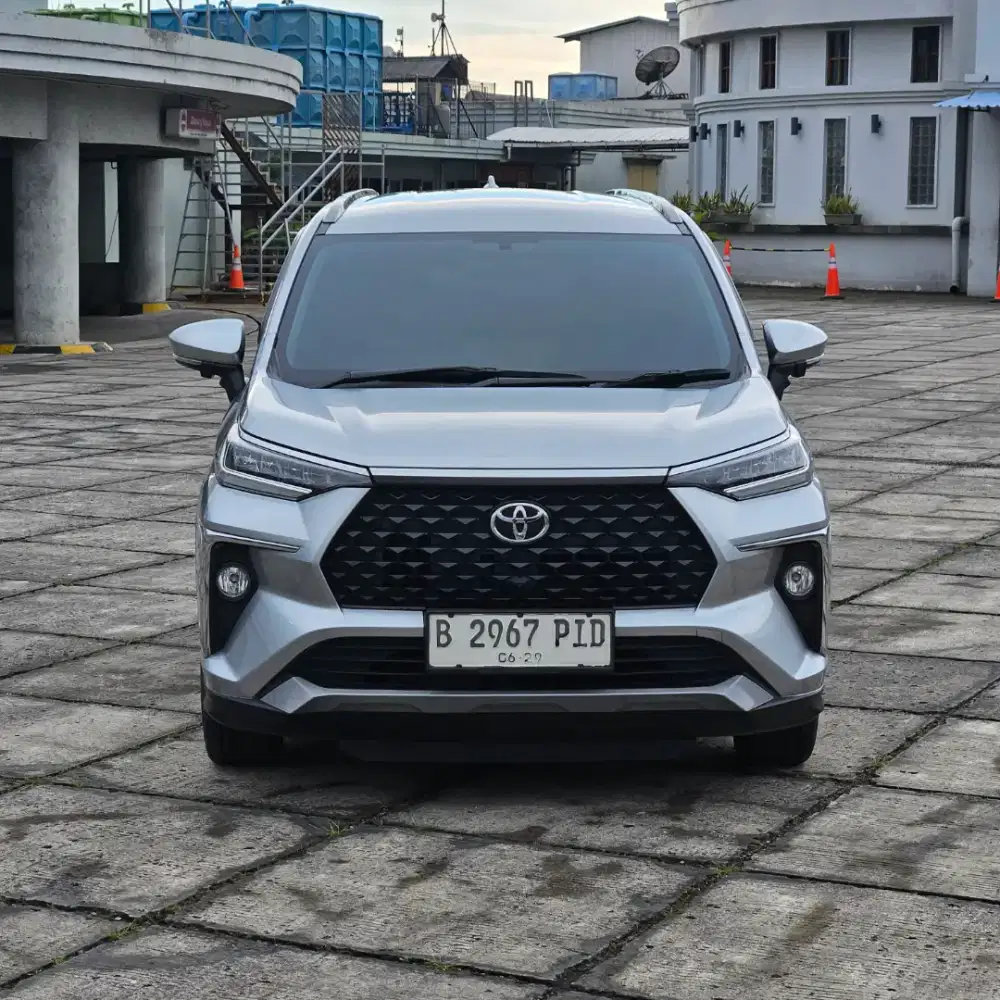 Toyota avanza veloz Q A/t  2024 km 10 ribu tgn 1 record istimewa