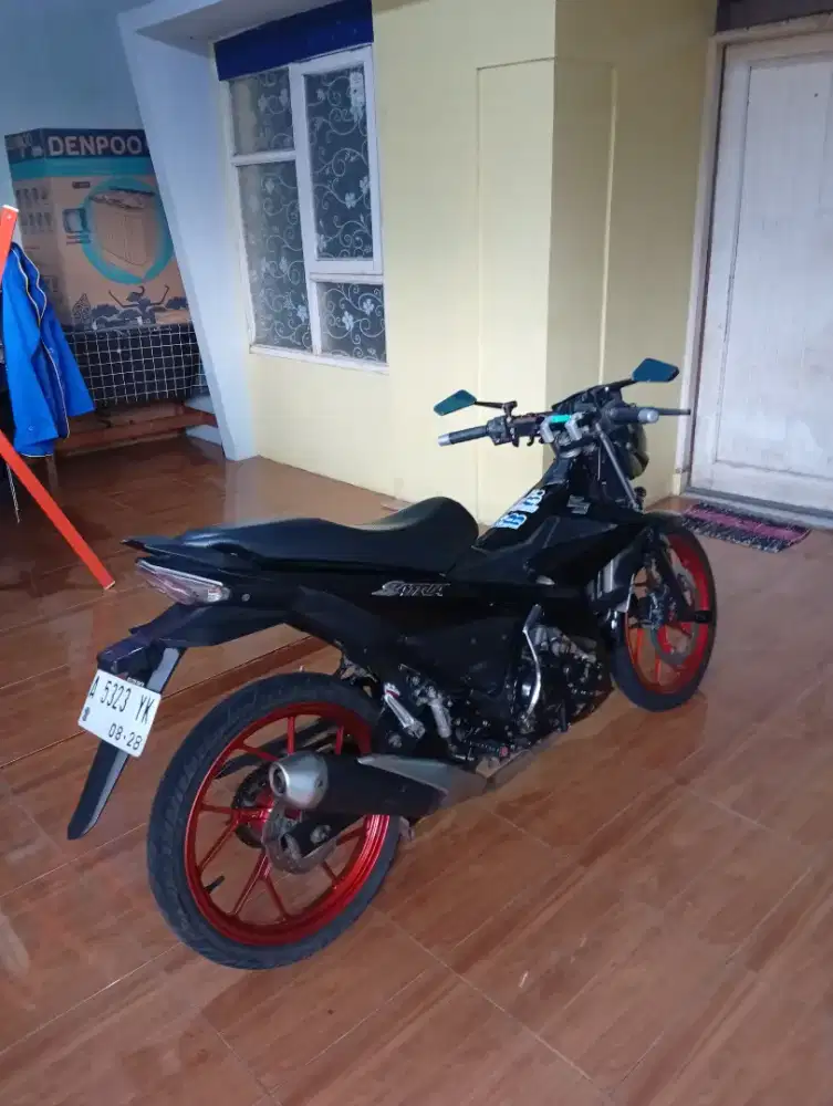 Satria F150 Injeksi Black Predator