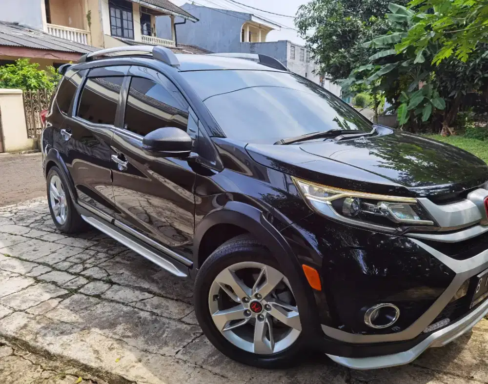 BRV Hitam 2016 Tgn 1 Low KM