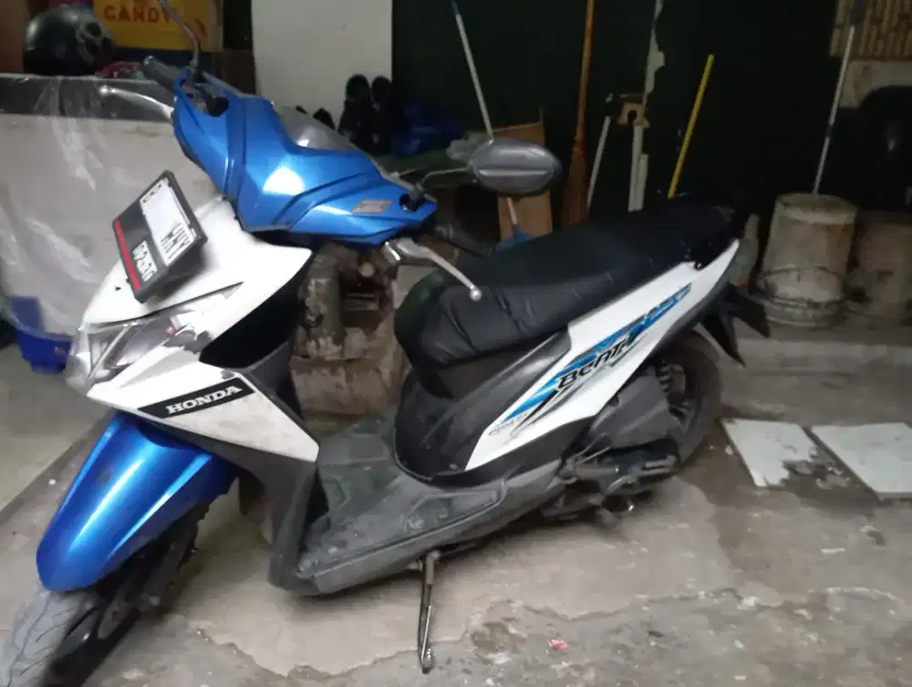 Di jual honda beat 2015