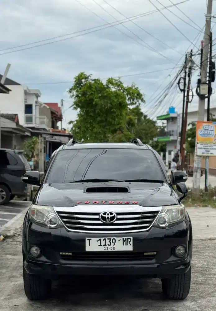 Toyota Fortuner VNT 2.5 Manual Turbo Diesel 2013