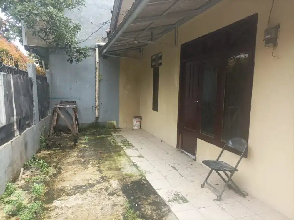 Dikontrakan Rumah Belakang di Losari Kecamatan Beji Kota Depok