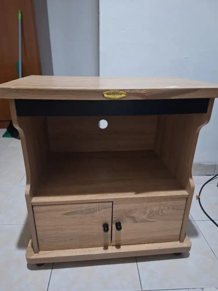 Jual Rak TV Minimalis Romaro