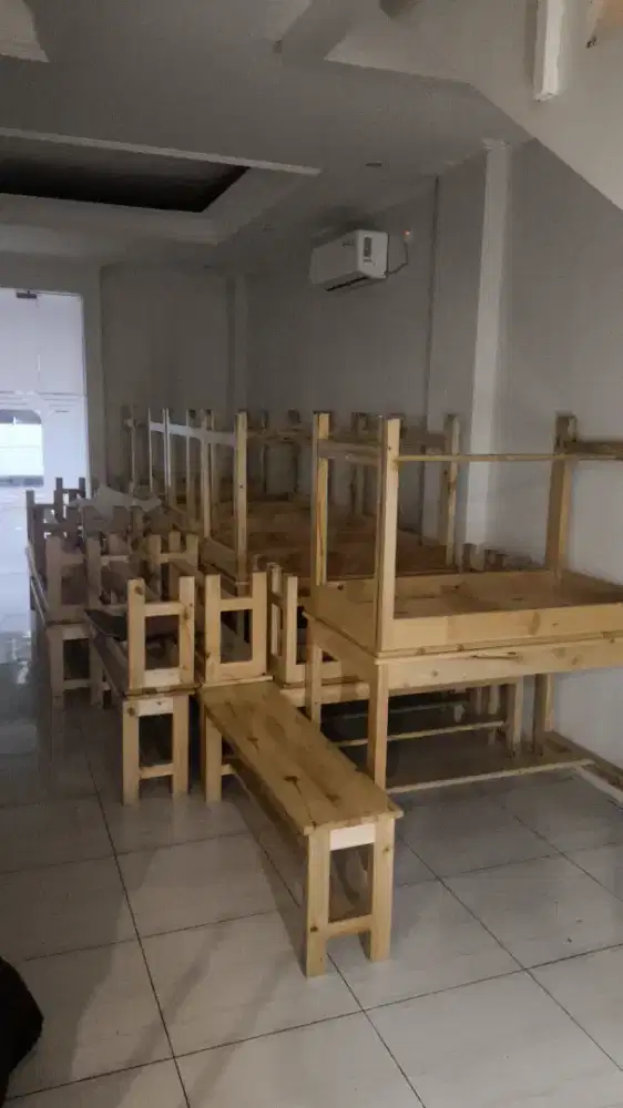 Jual meja resto/cafe