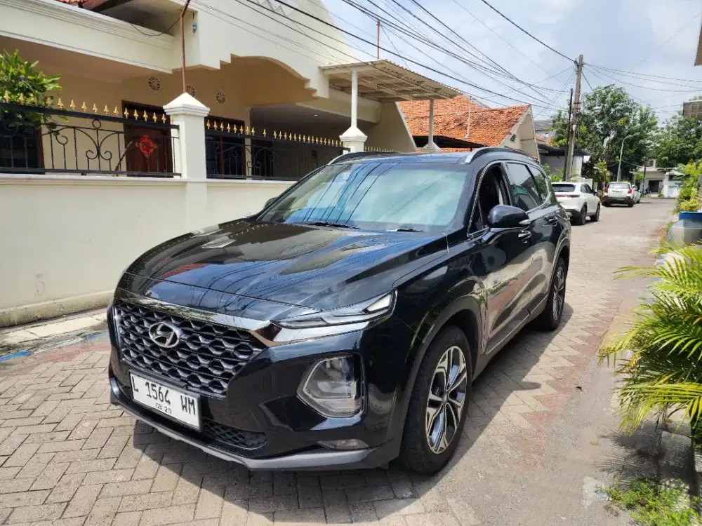 Hyundai Santa Fe 2.2 Diesel AT 2019 Hitam
