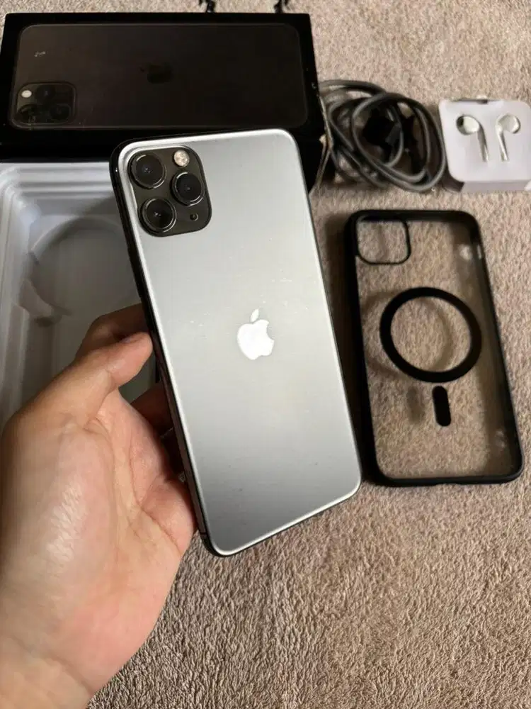 IPhone 11 Pro 64GB Inter Nomines Fullset