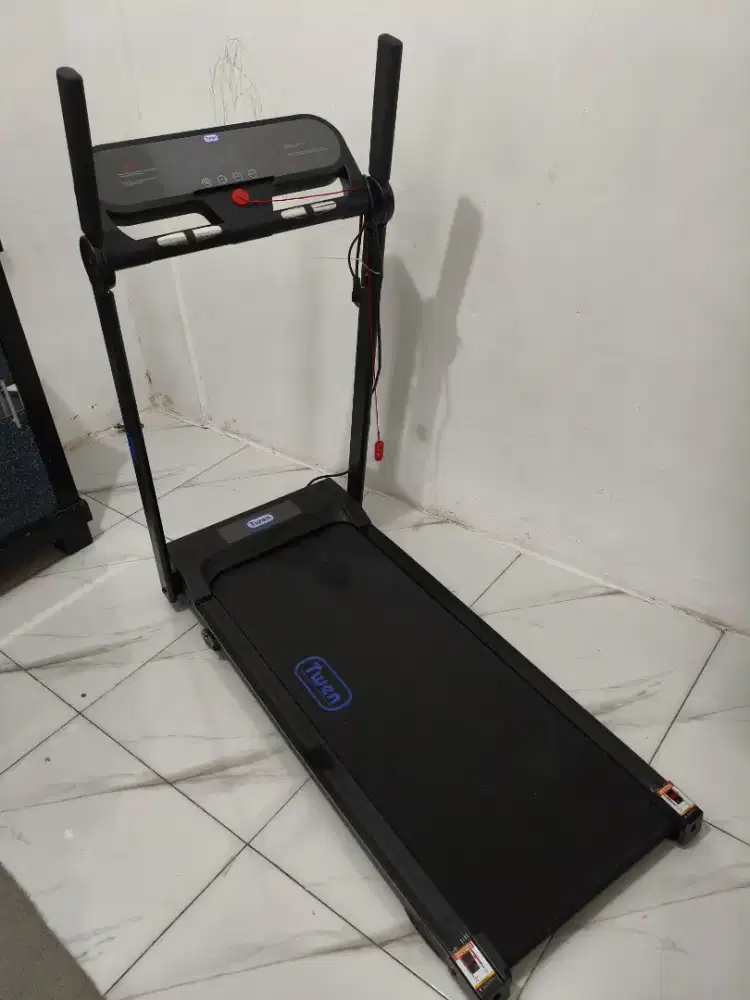 Treadmill Twen T200 Bekas rasa baru