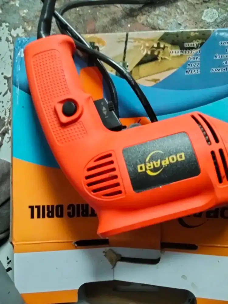 Bor listrik bekas seperti baru