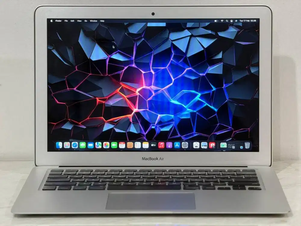 MacBook Air 2017 13inch Intel Core i5 RAM 8GB SSD 128GB