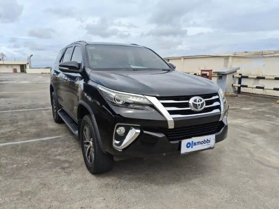 LOW DP Toyota Fortuner 2.7 4x2 SRZ Bensin-AT 2016 SXI