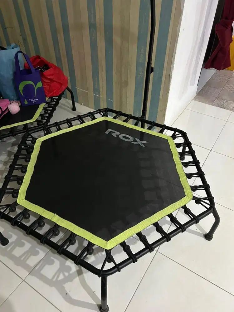 Trompolin dance / olahraga