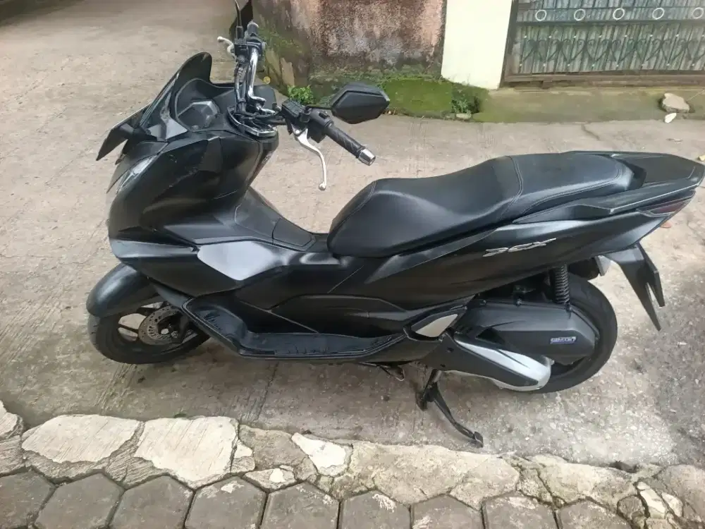 Honda pcx 160 tahun 2022
