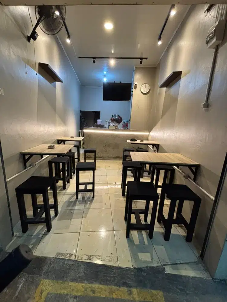 Di jual warkop beserta isi nya