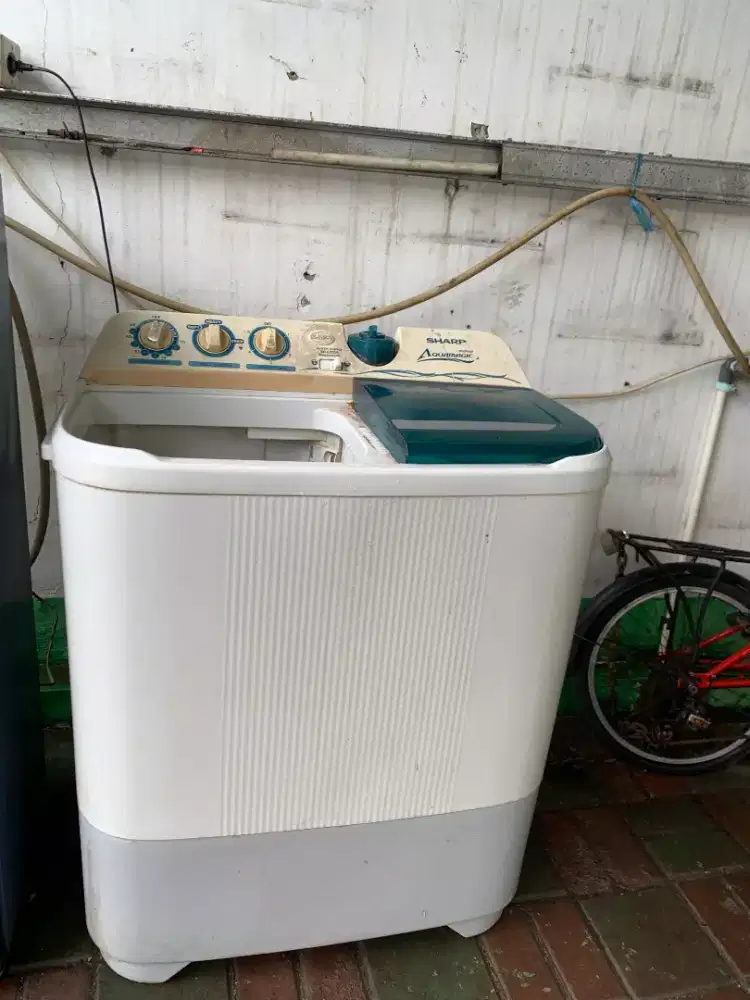 Mesin cuci sharp second kondisi bagus