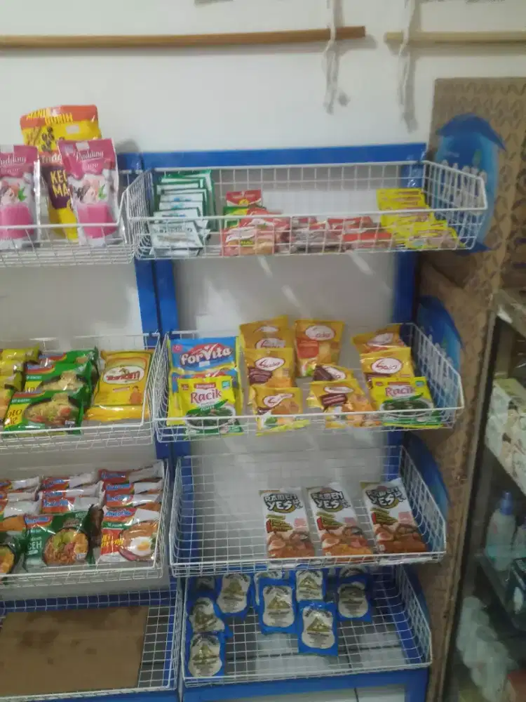 Dijual rak chiki borongan ada 4 pcs