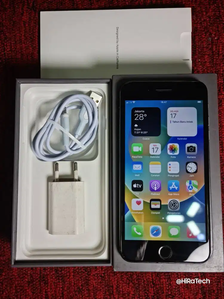 iPhone 8 Plus 256GB Sangat Mulus Terawat Ex. iBox