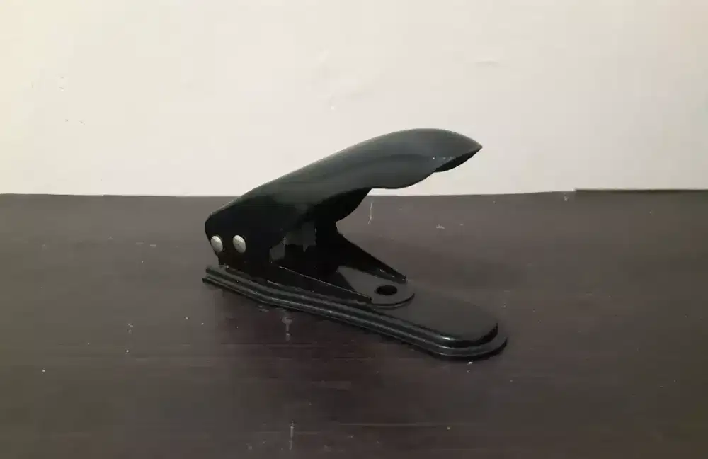 ALAT PEMOTONG/CLIPPER SIM CARD HP MEREK NOOSY