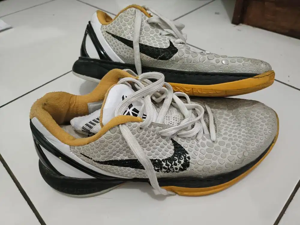 Sepatu Basket Nike Kobe 6