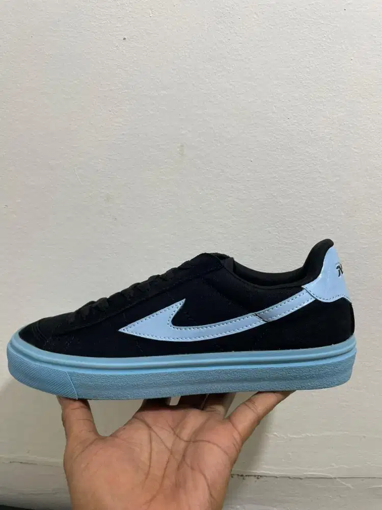 Sepatu Terbaru Pria