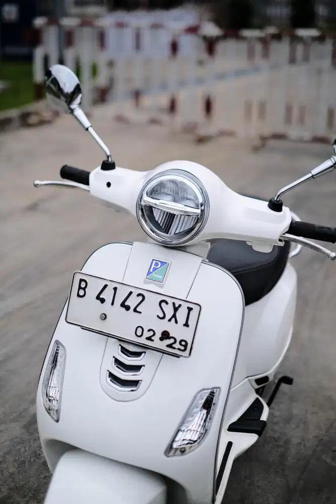 VESPA LX 125 IGET FACELIFT MURAH