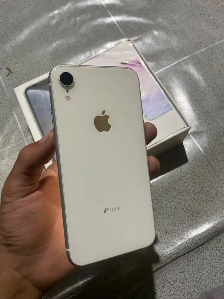 iphone xr 64 allop fullset oem min fc batre gantian
