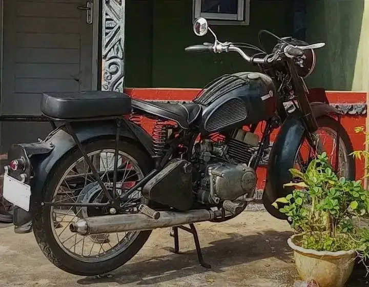 Yamaha Rs 100 1975 custom 1950