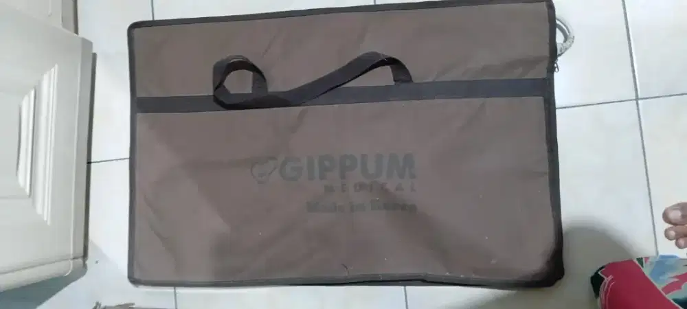 Alat terapi Gippum GM-6000