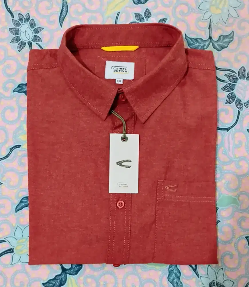 Kemeja Camel Active