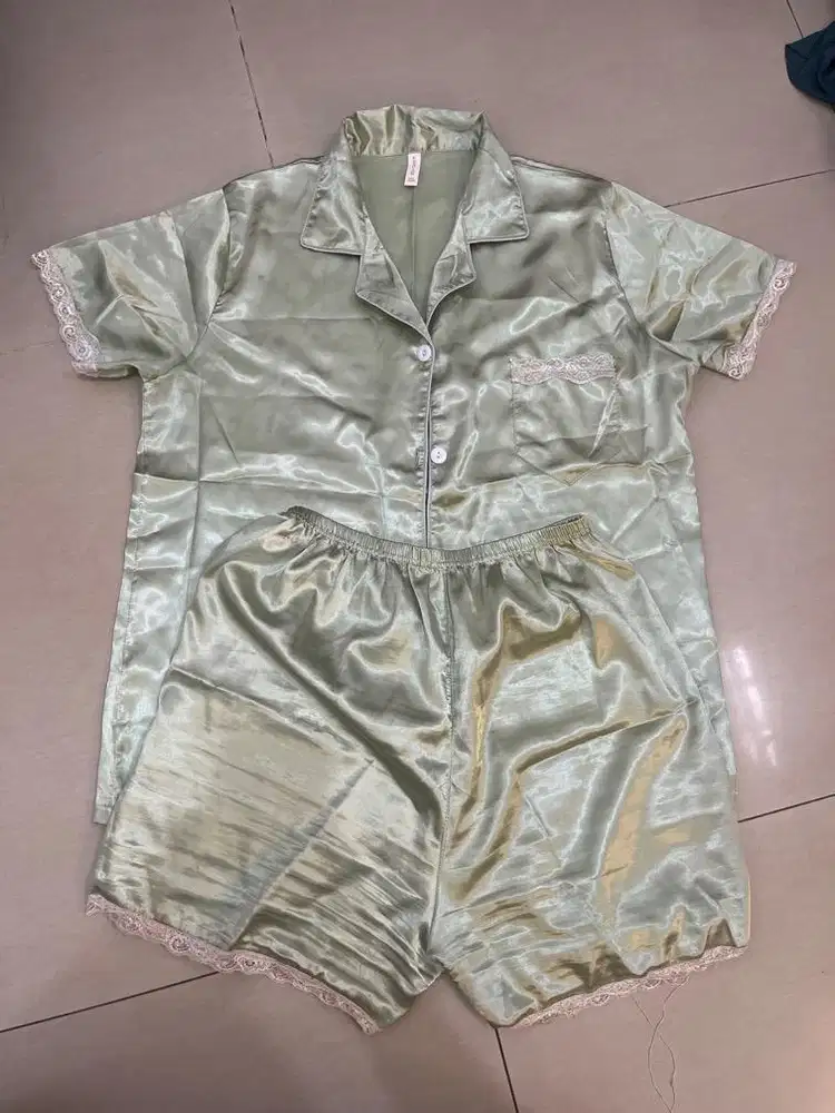 Prelove one set piyama satin