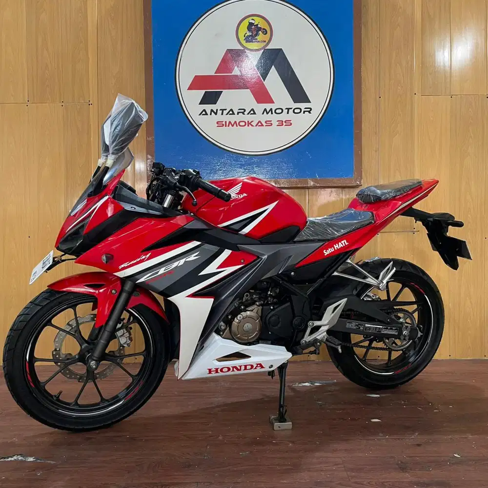 [GARANSI 1TH] NEW CBR 150 2019 UNIT ISTIMEWA KM LOW SIAP GAS POL BOS