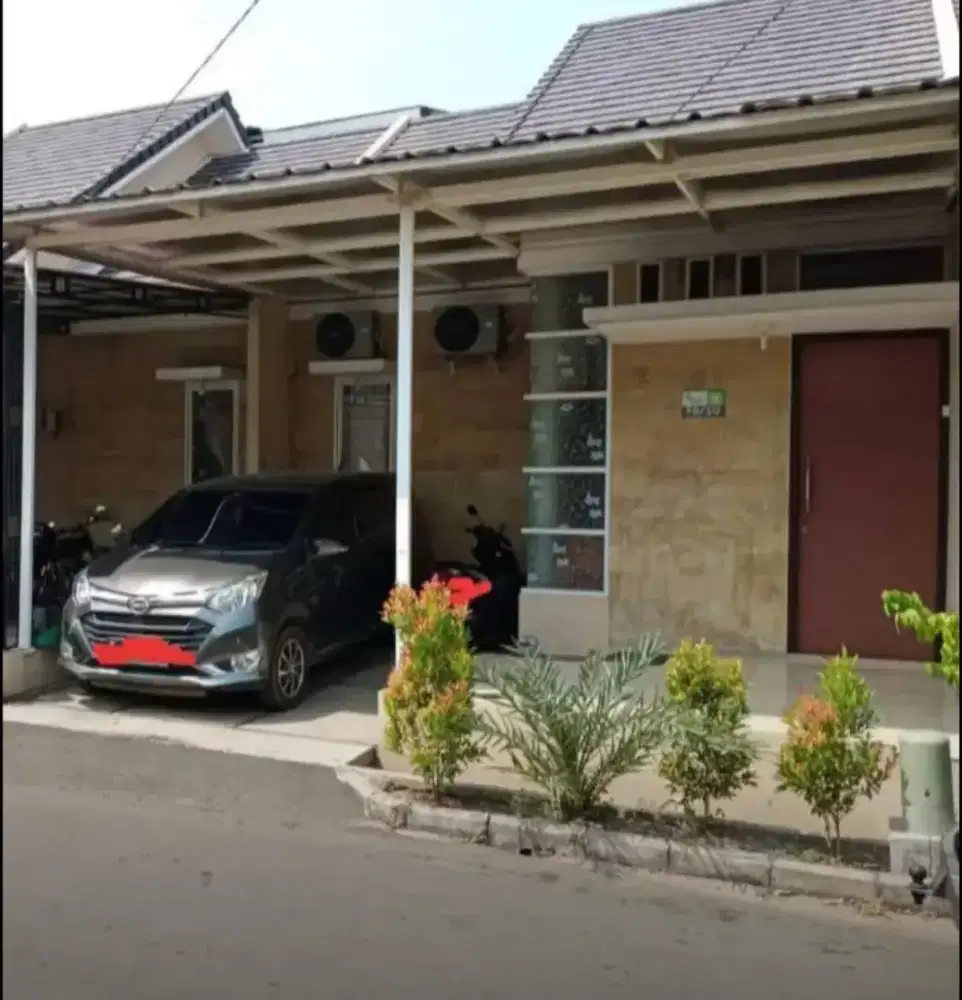 Disewakan rumah cluster di KGV 2