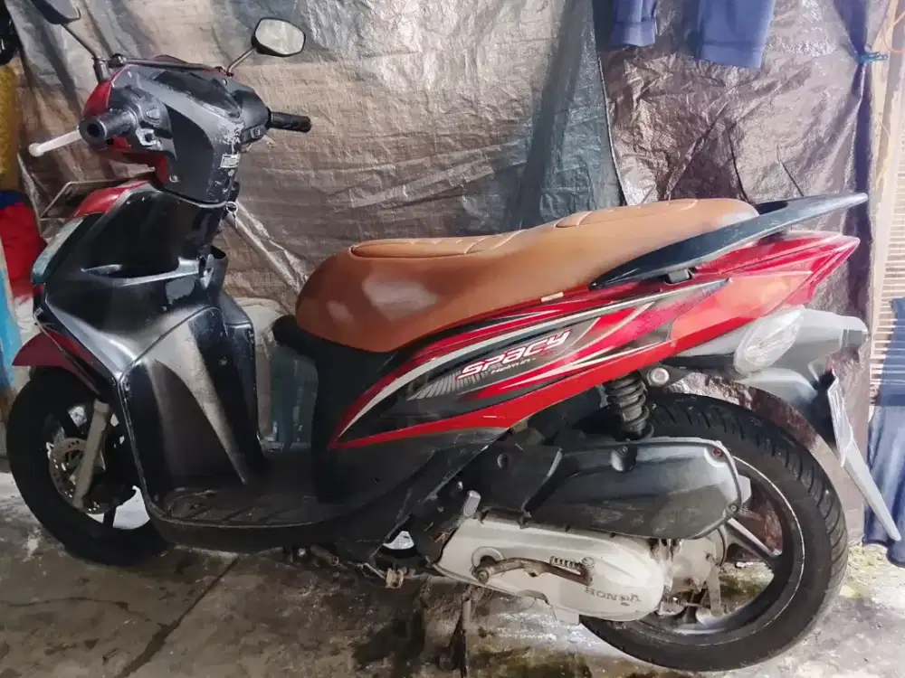 Jual motor spacy karbu thn 2011