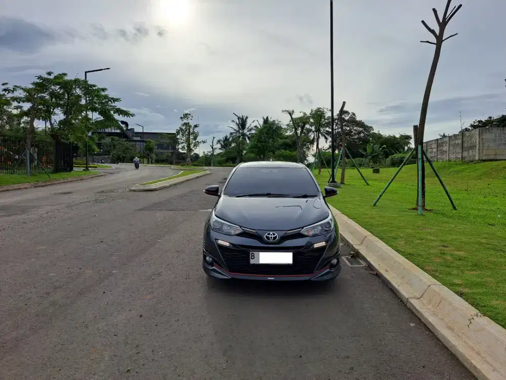 Toyota Yaris TRD 7 Airbags 2018