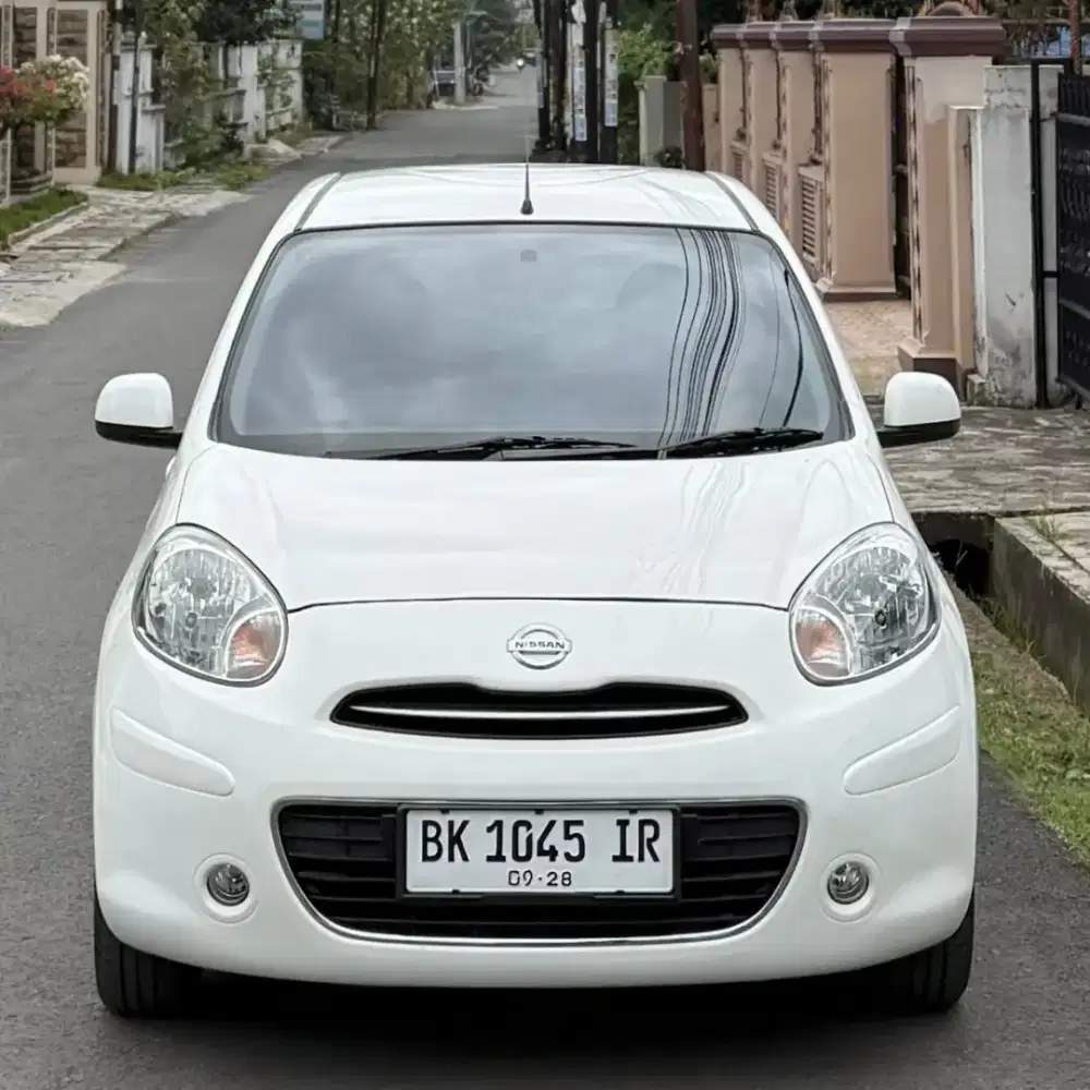 Nissan March 1.2 Matic 2013