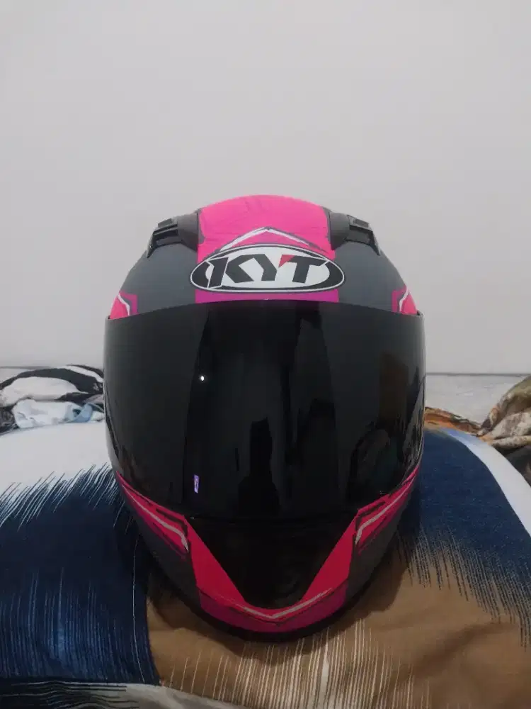JUAL HELM KYT R 10