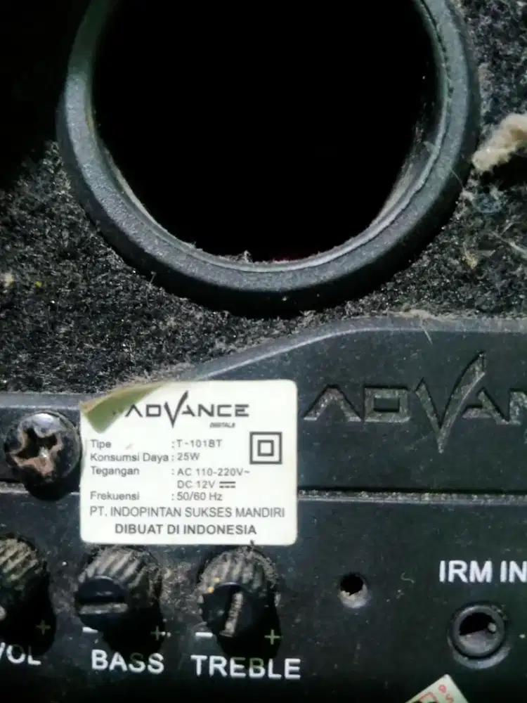 Speaker aktif advance