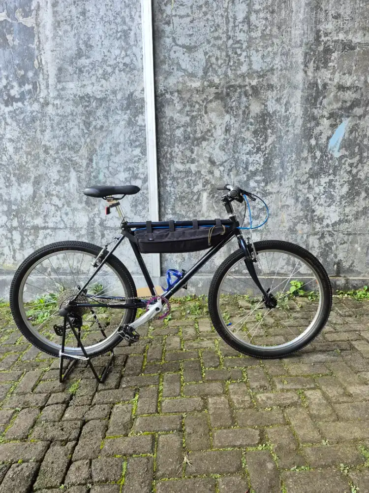 Sepeda federal bekas